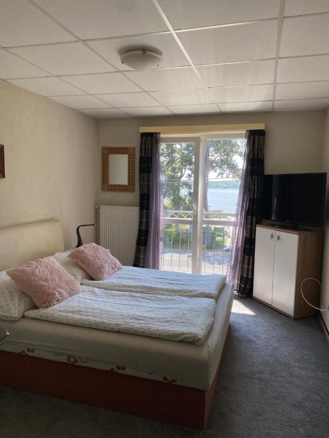 Panzio Tata Bed & Breakfast Dış mekan fotoğraf